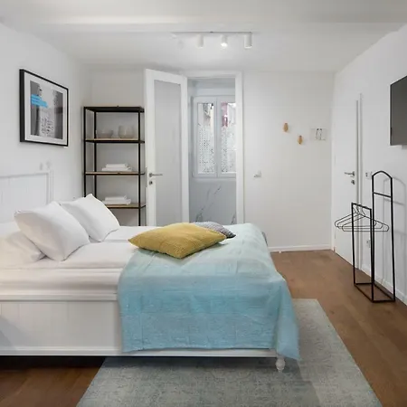 Old Town By Irundo Διαμέρισμα *